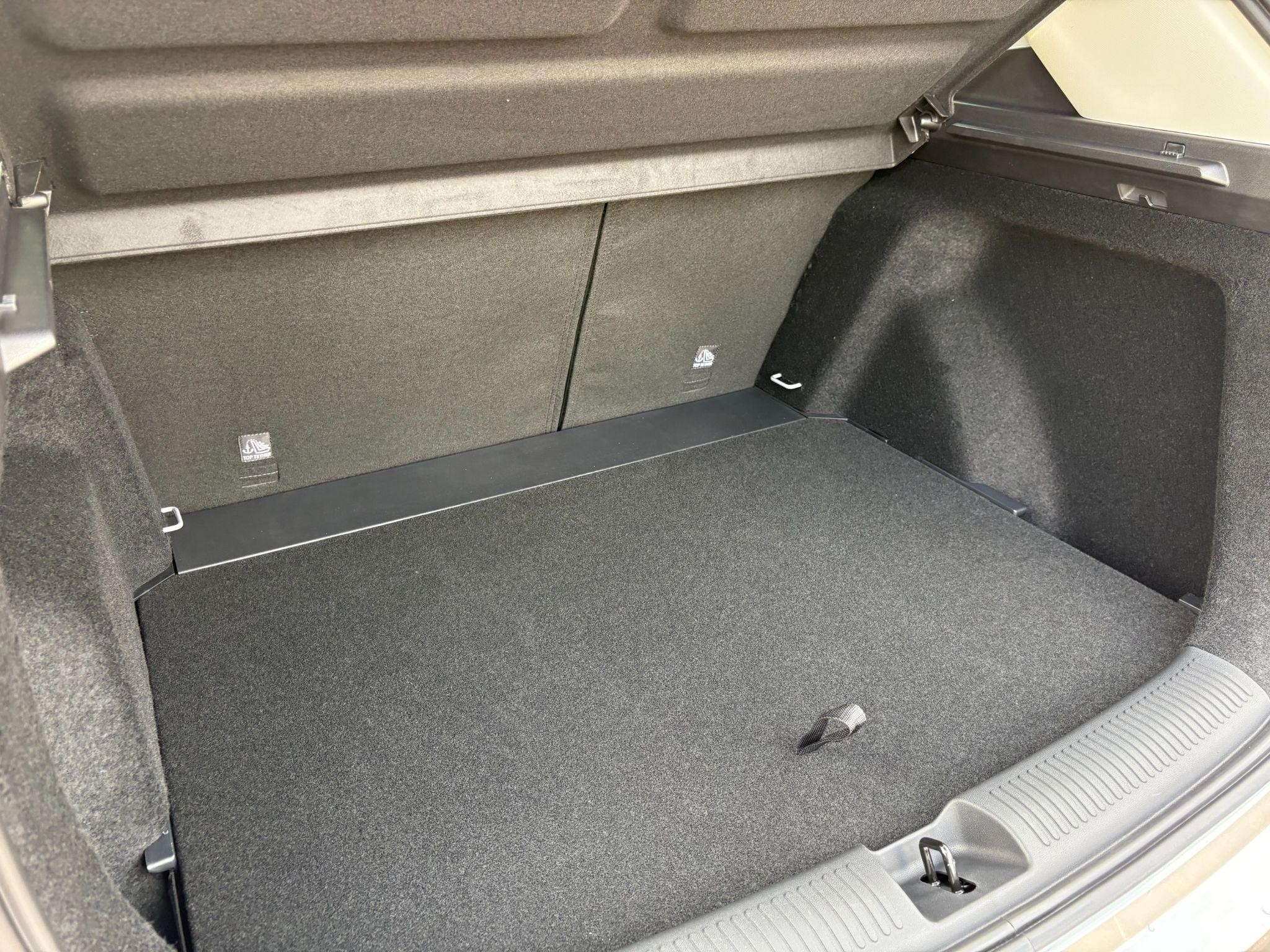 MG ZS Hybrid+ Image 22