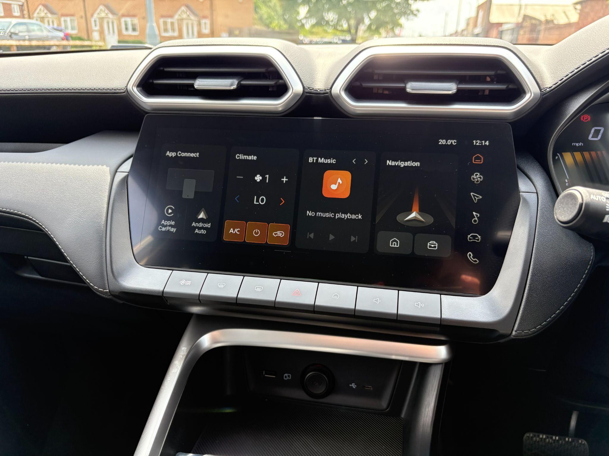 MG ZS Hybrid+ Image 29