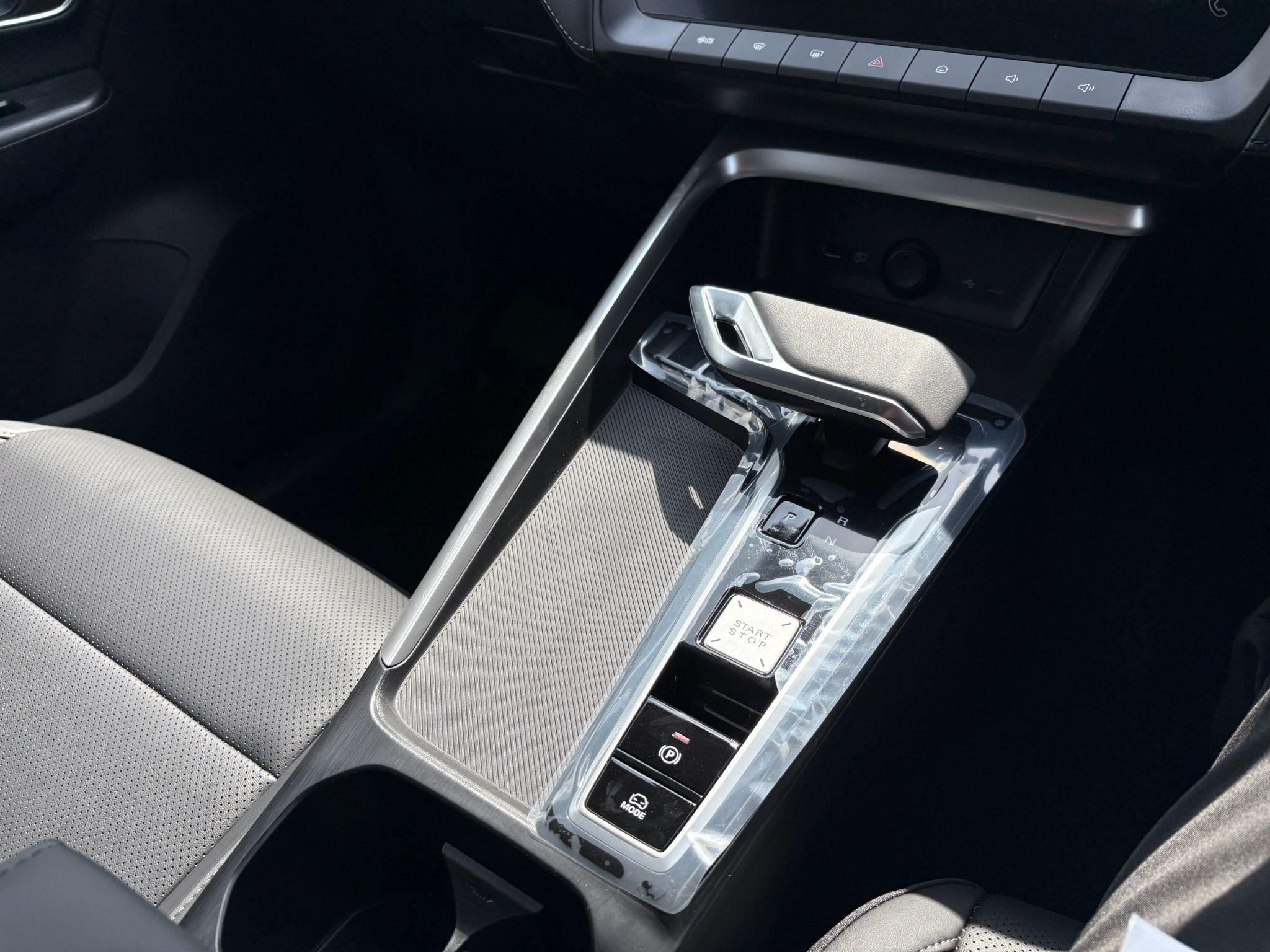 MG ZS Hybrid+ Image 31