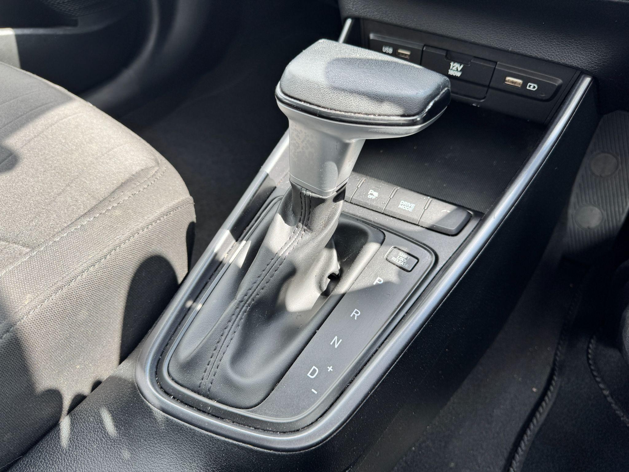 Hyundai BAYON Image 12