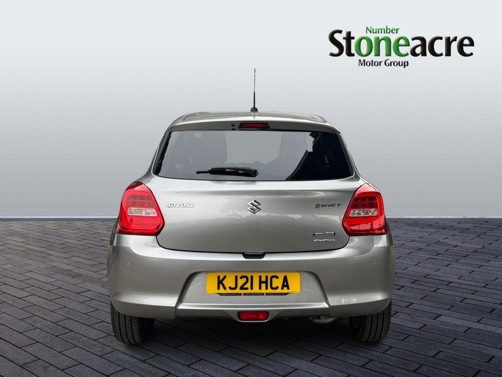 Suzuki Swift Image 6