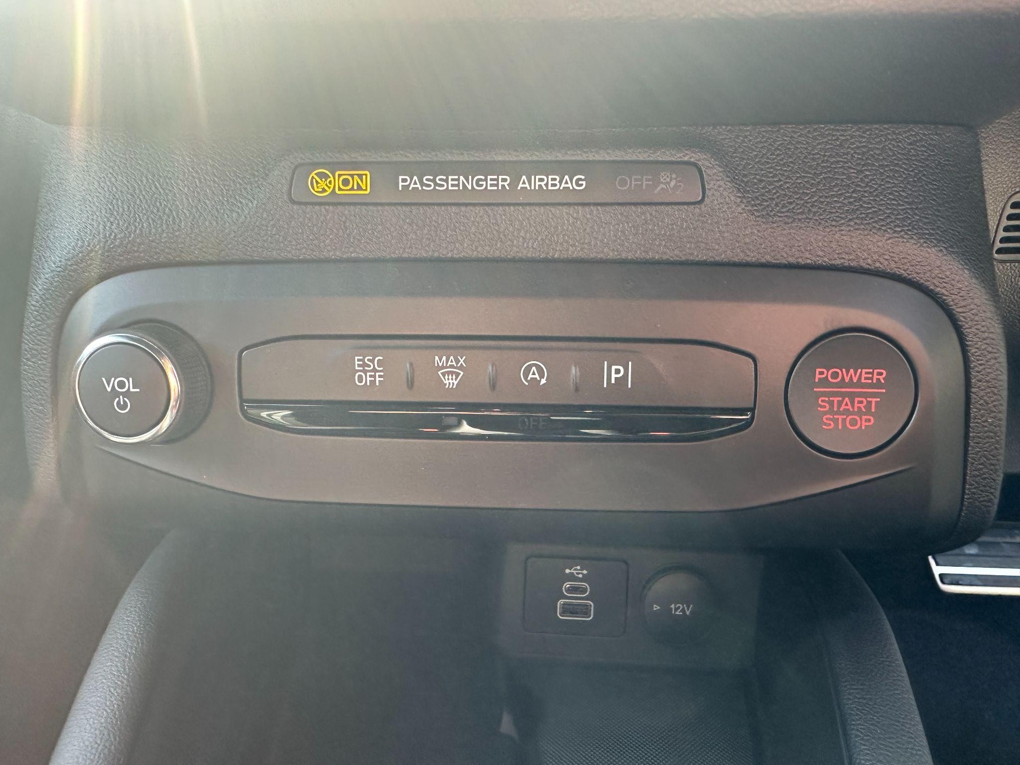 Ford Focus Image 11