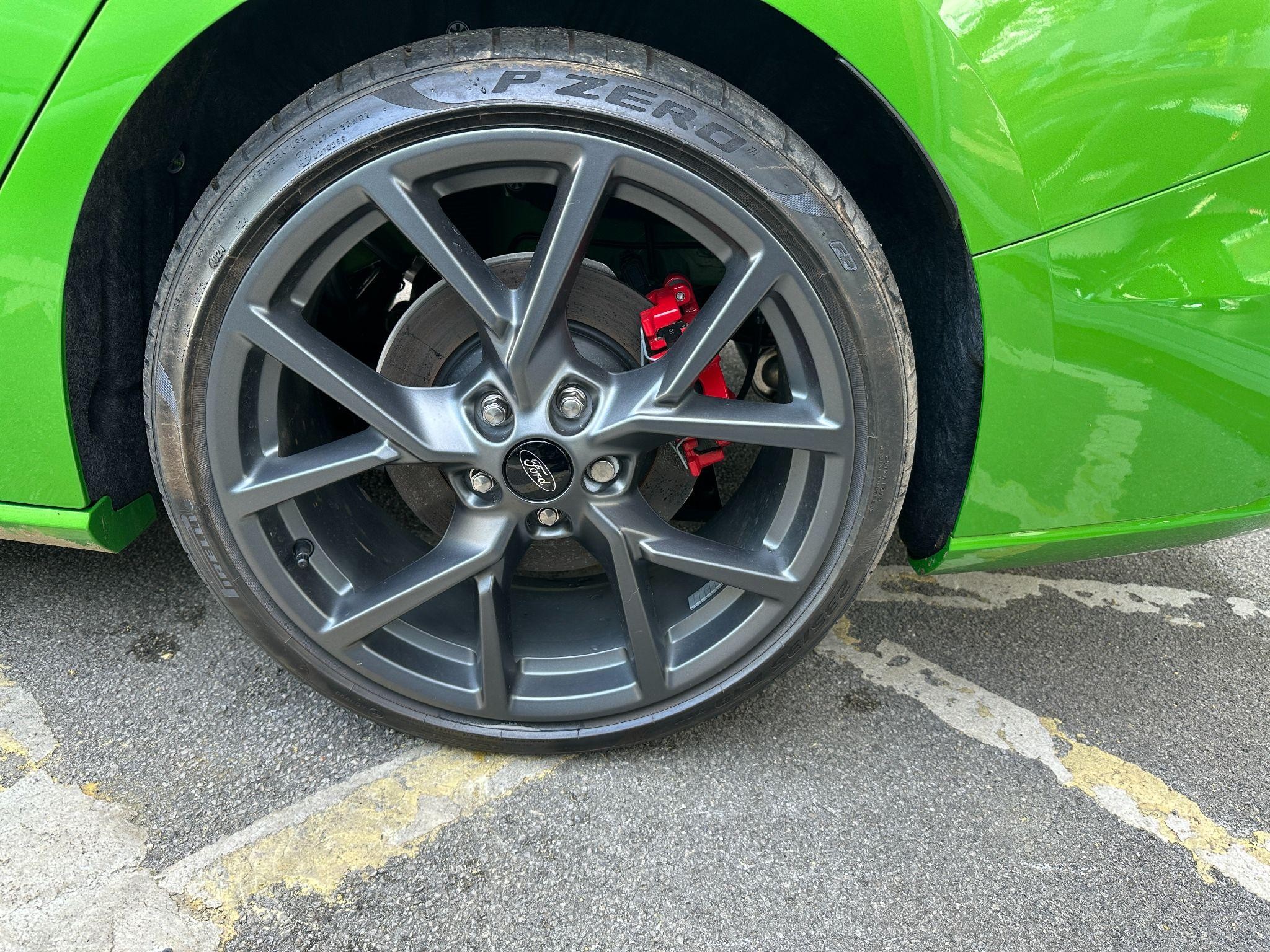 Ford Focus Image 32