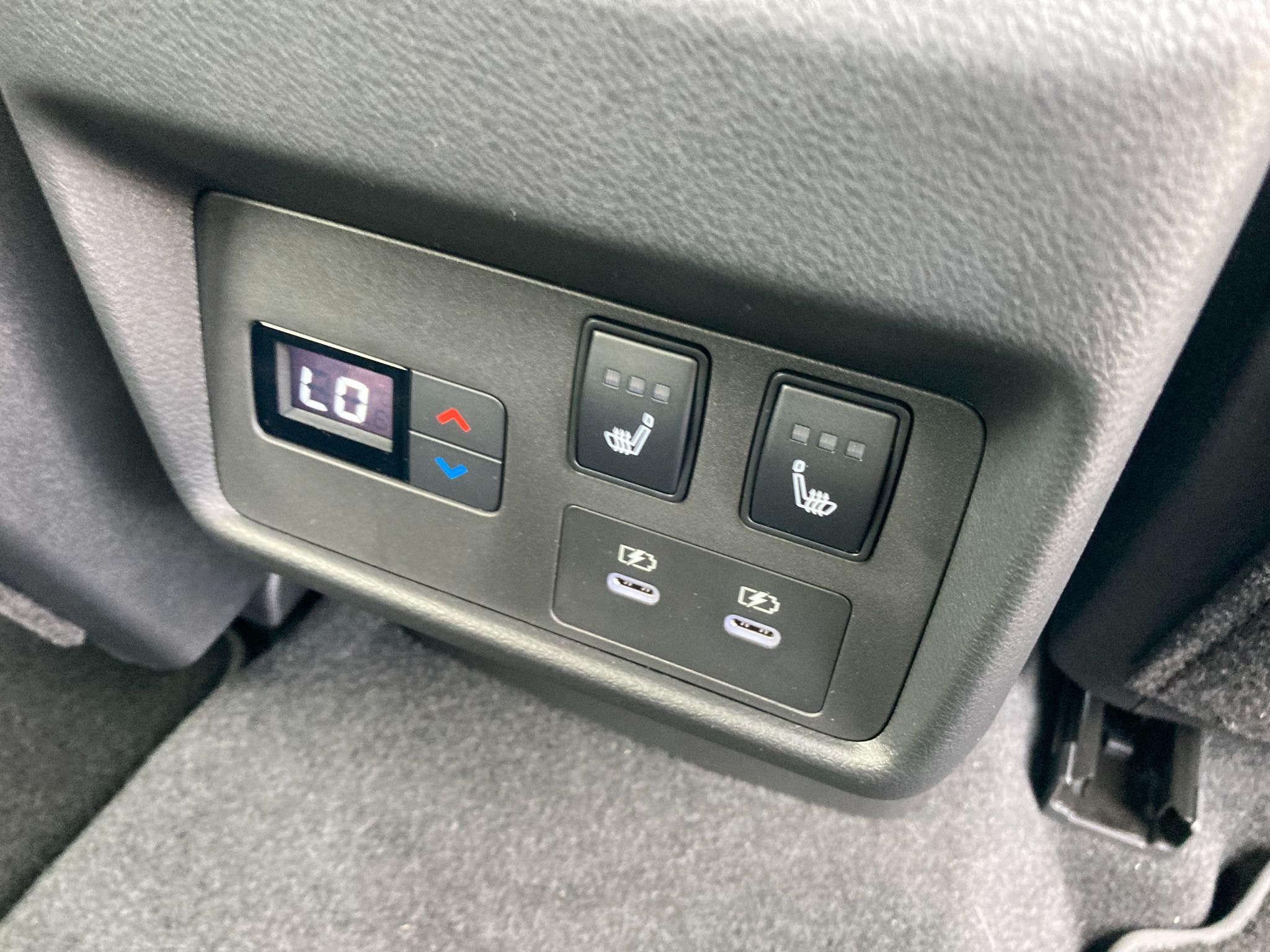 Nissan X-Trail Image 38