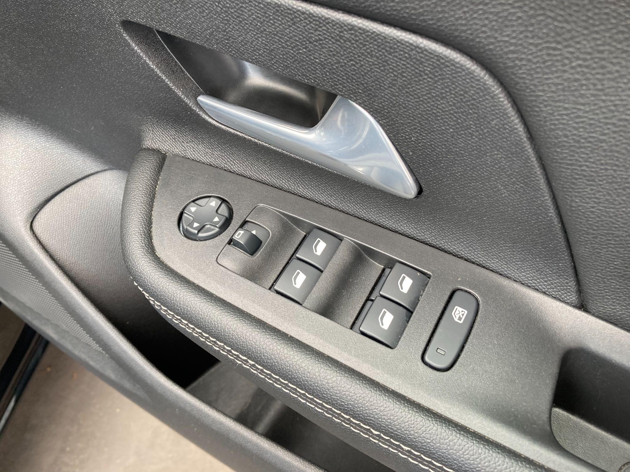 Vauxhall Mokka Image 40