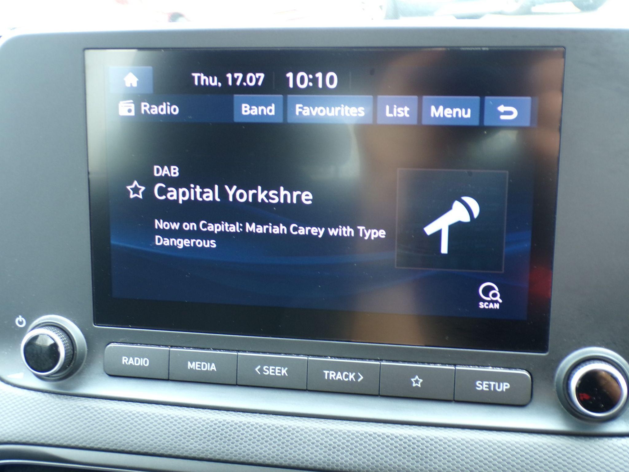 Hyundai KONA Image 15