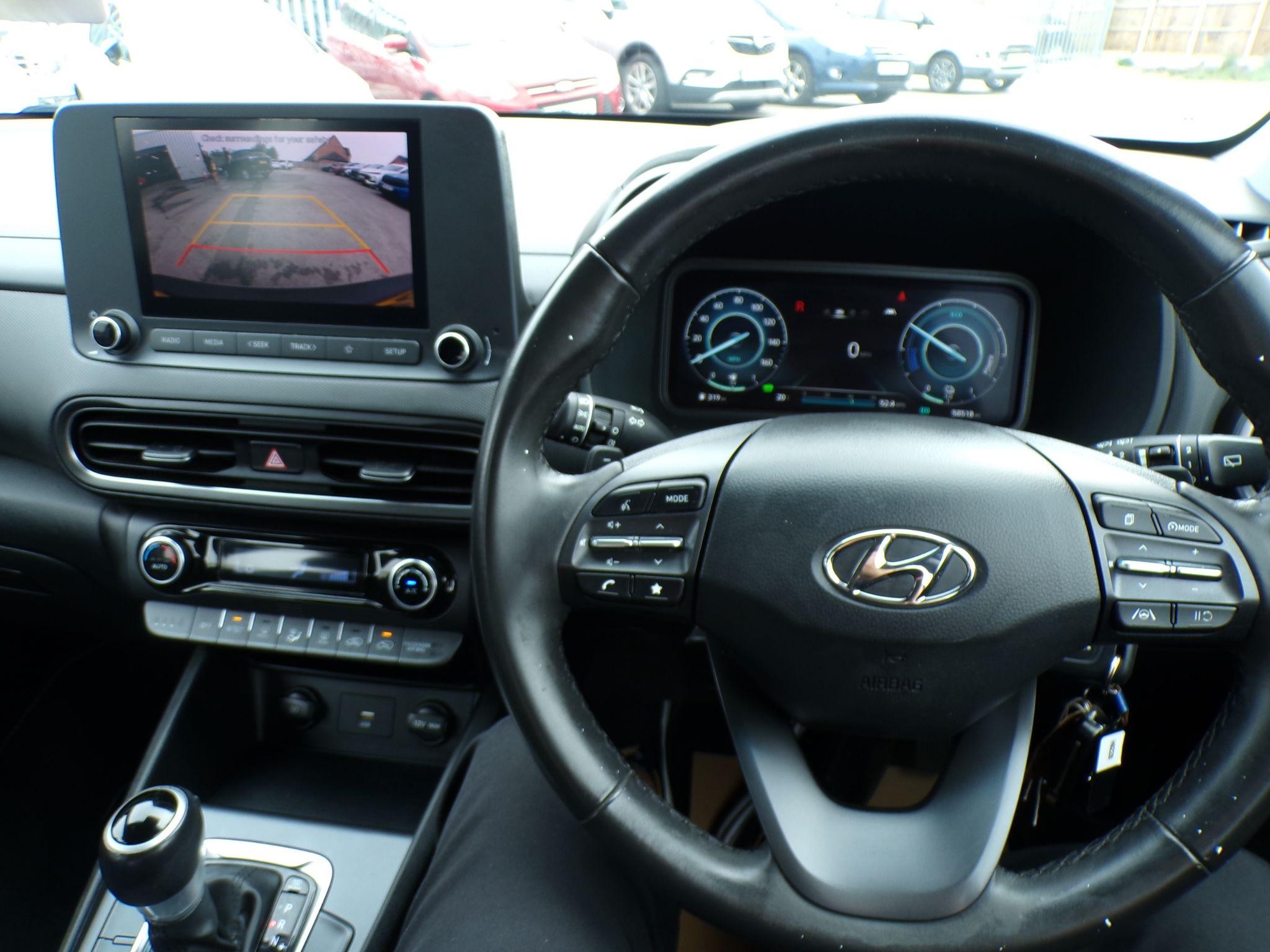 Hyundai KONA Image 20