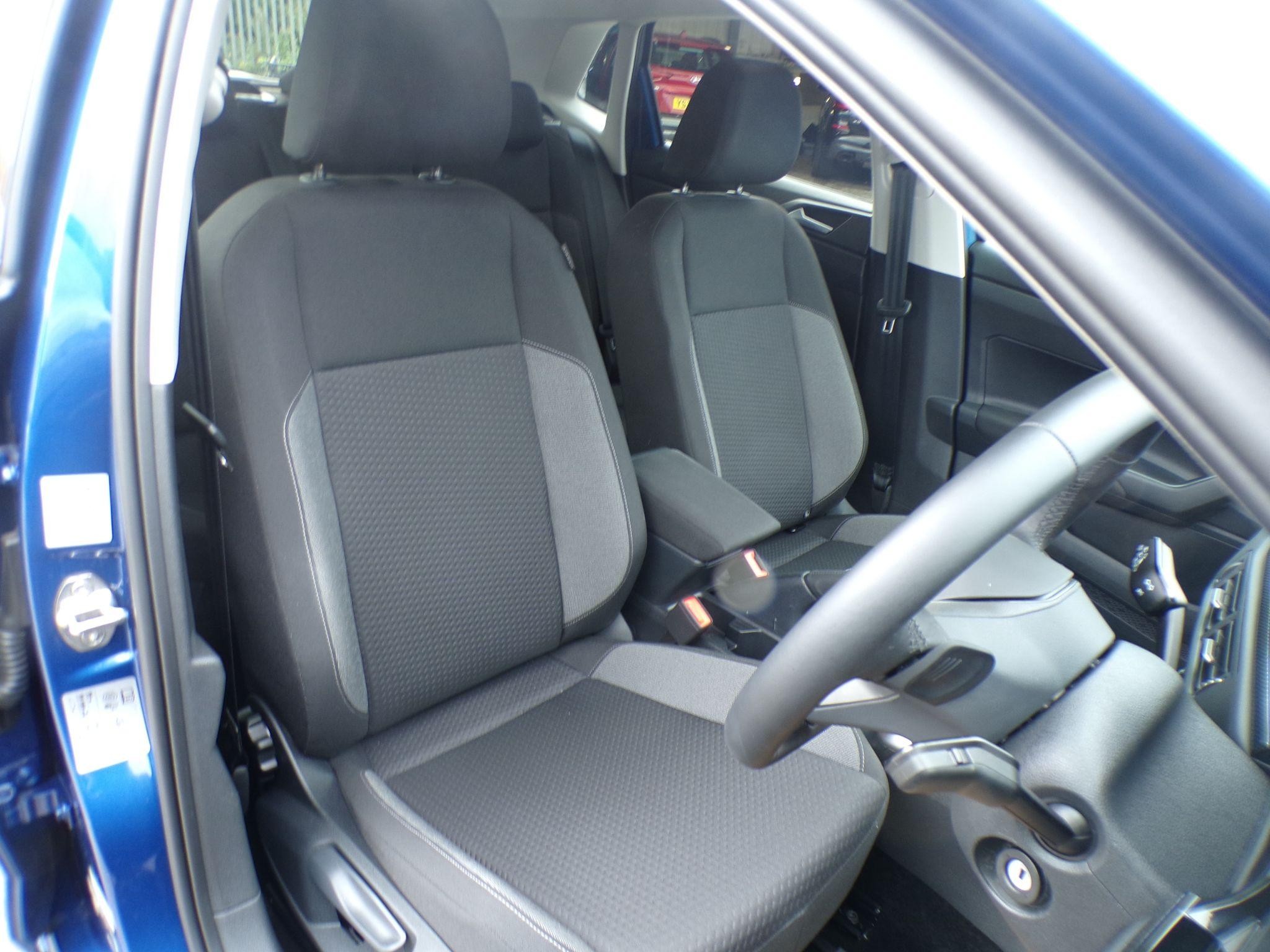 Volkswagen Polo Image 13