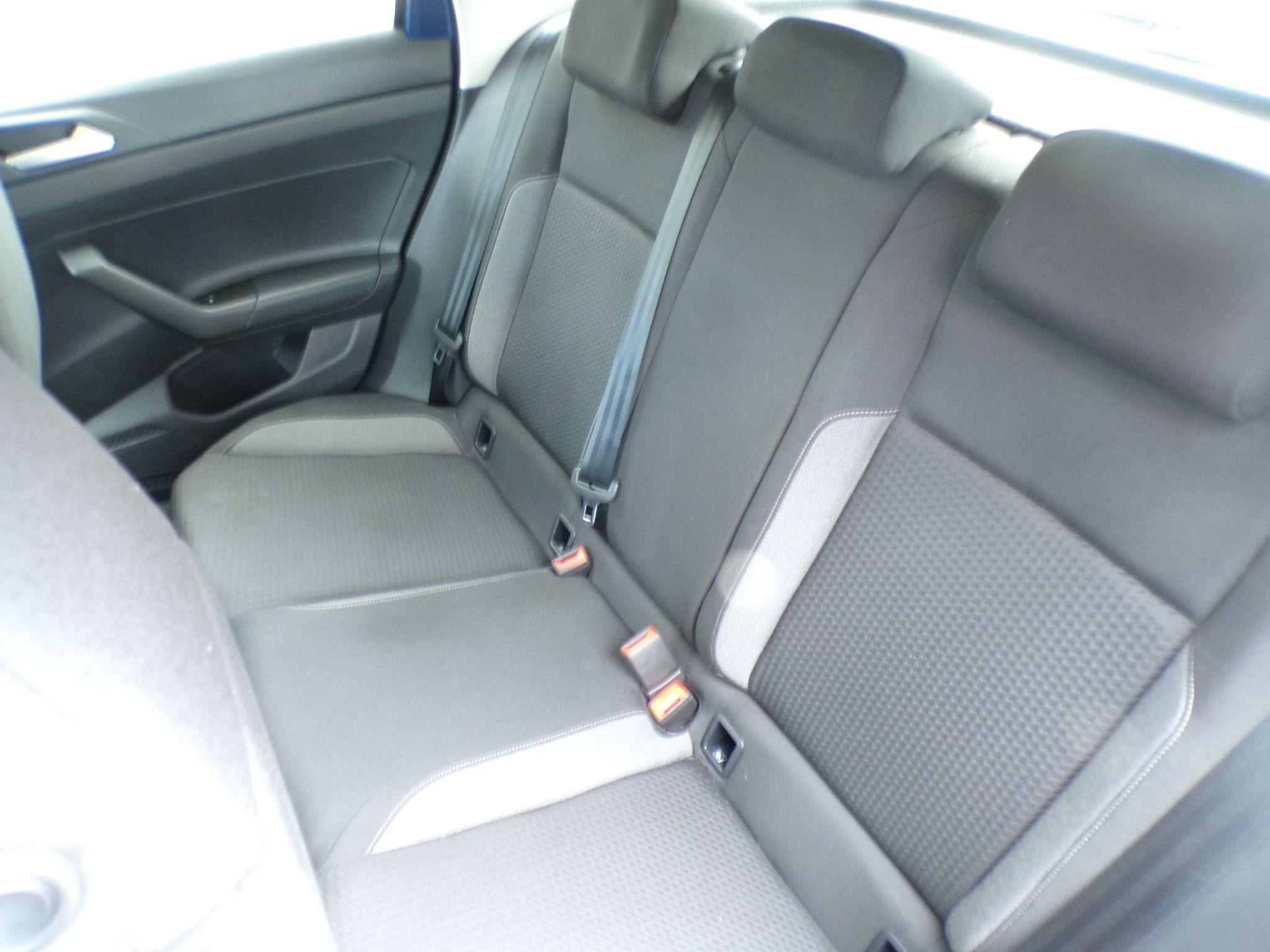 Volkswagen Polo Image 17