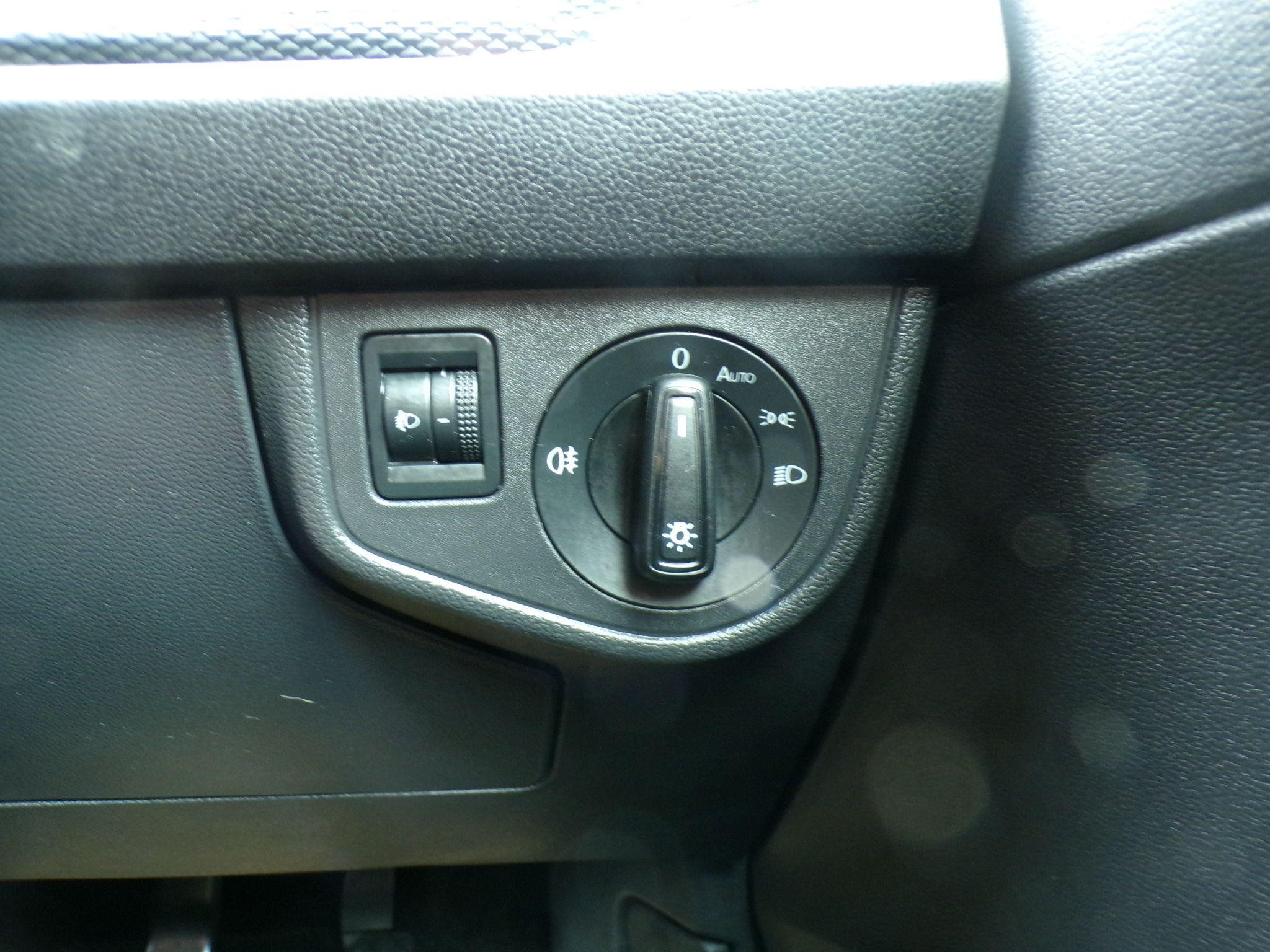 Volkswagen Polo Image 19