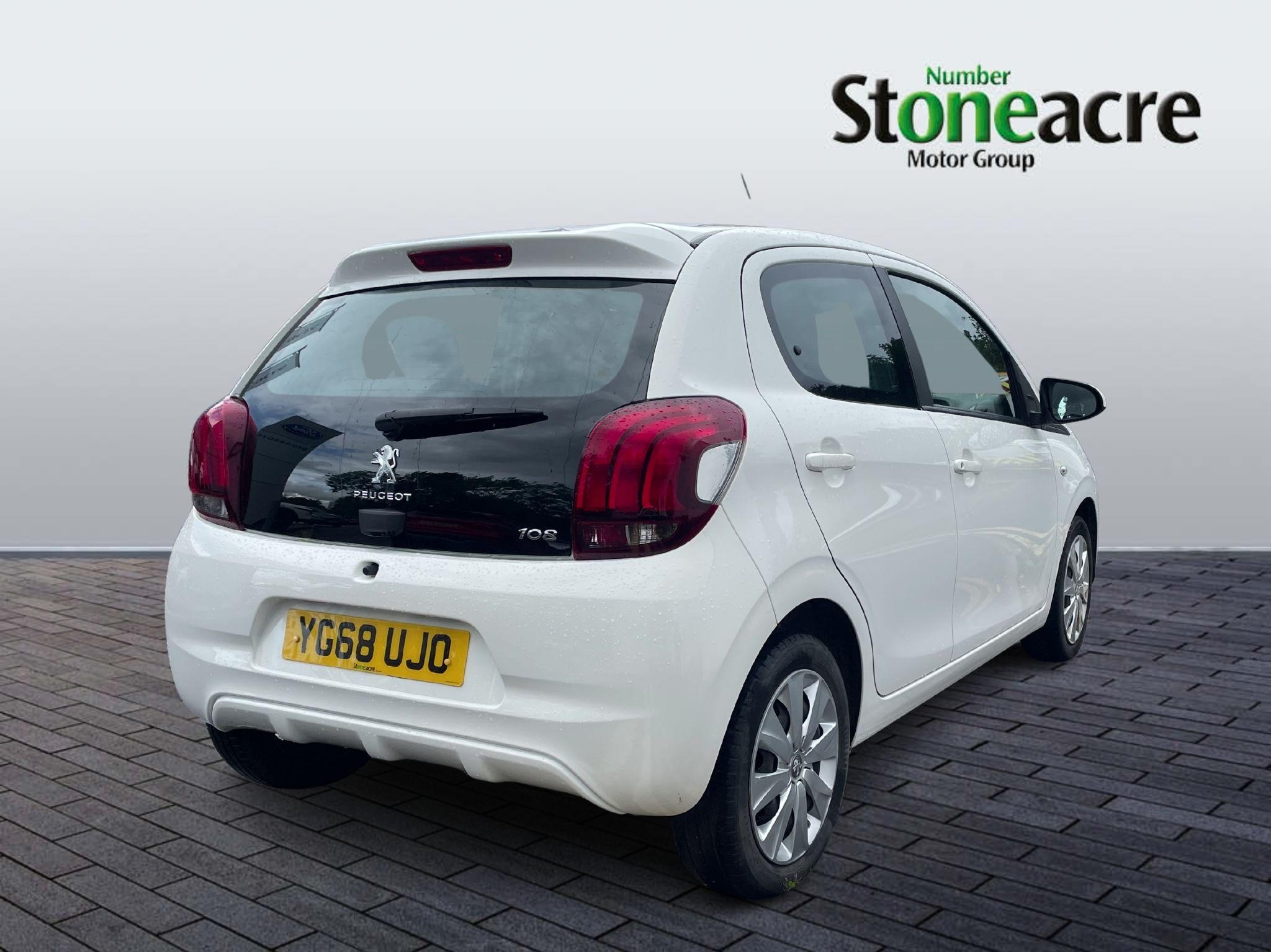 Peugeot 108 Image 8