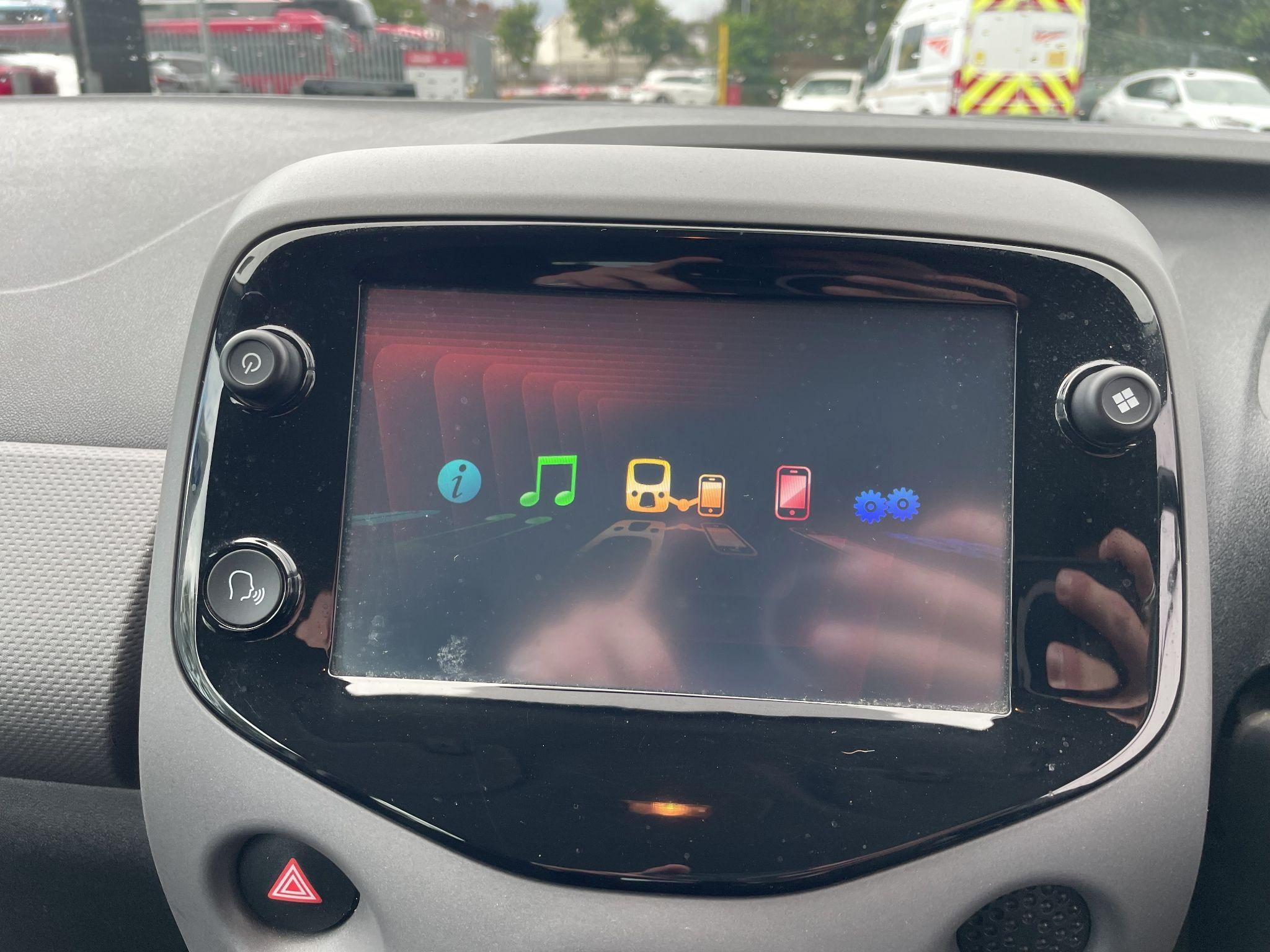 Peugeot 108 Image 16