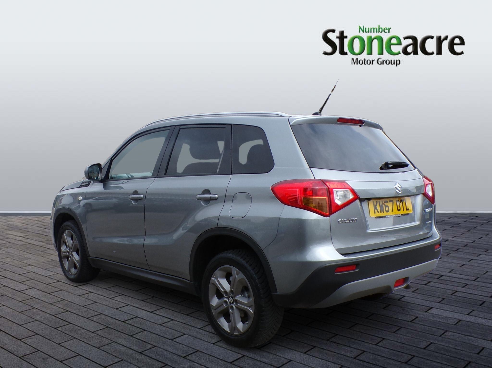 Suzuki Vitara Image 4