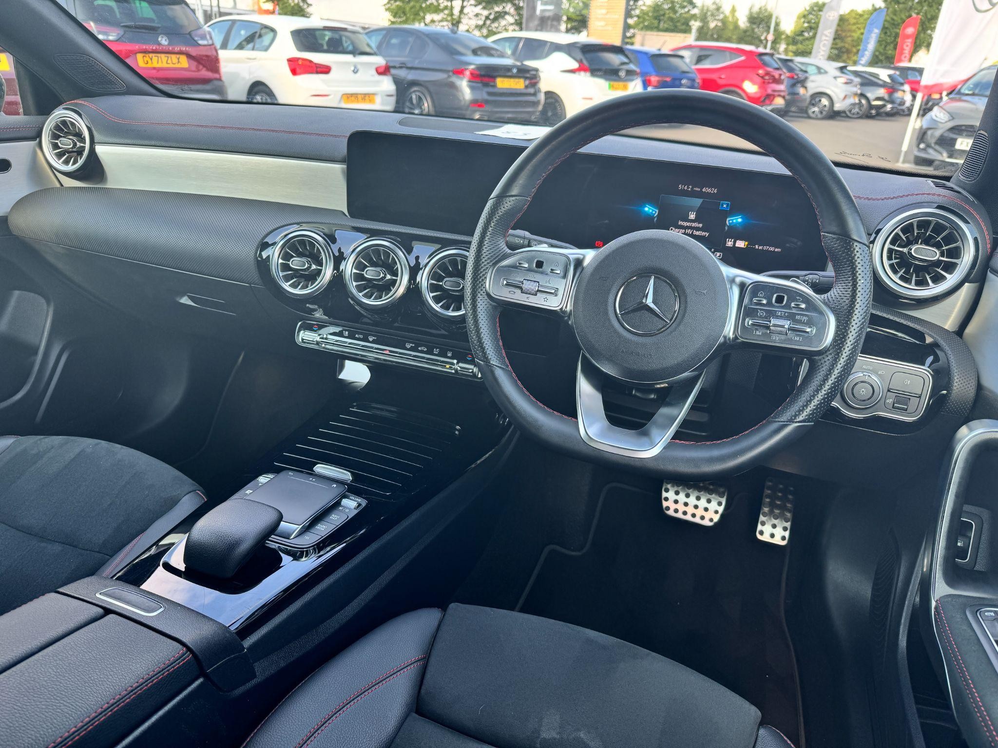 Mercedes-Benz CLA Image 16