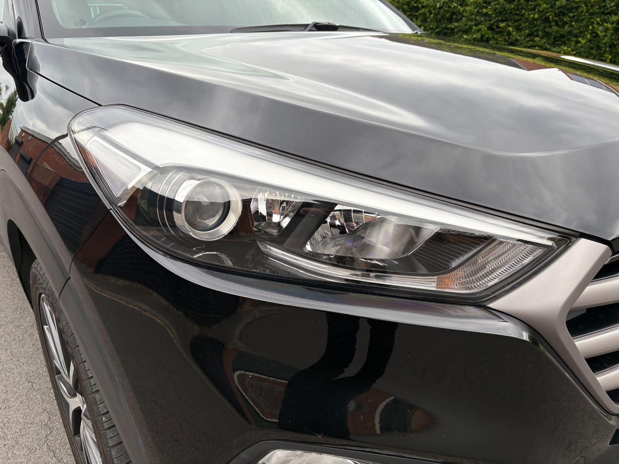 Hyundai TUCSON Image 14