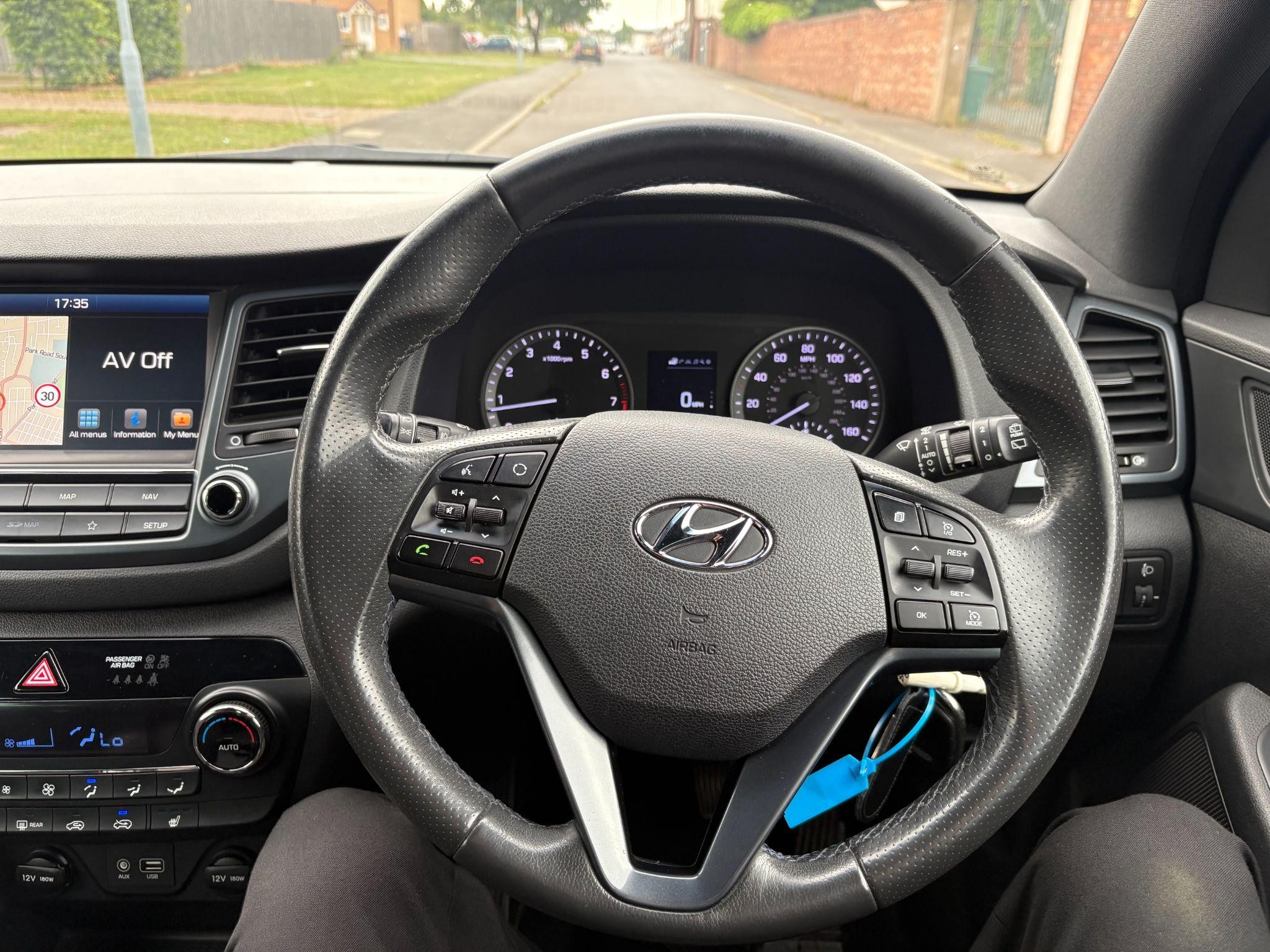 Hyundai TUCSON Image 18
