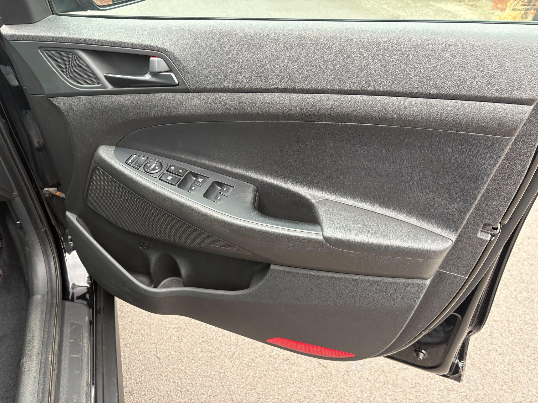 Hyundai TUCSON Image 32