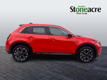 Fiat 600 1.2 MHEV La Prima e-DCT Euro 6 (s/s) 5dr SV25FNN Image 2