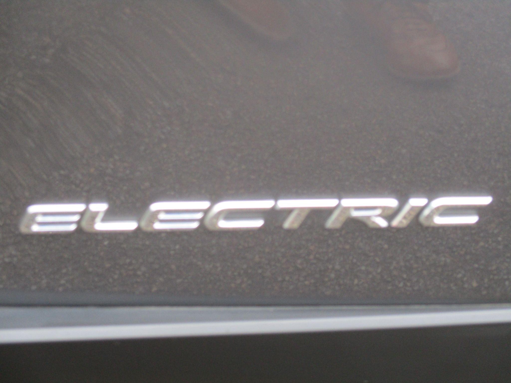 Lexus UX Image 23