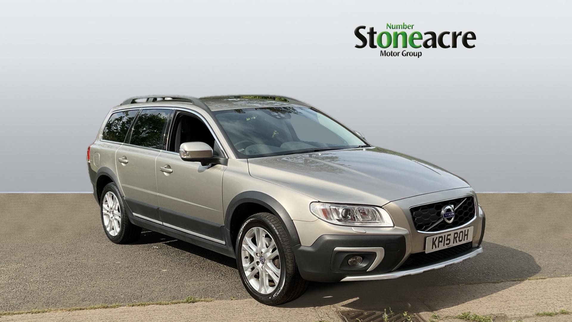 Volvo XC70 Image 1