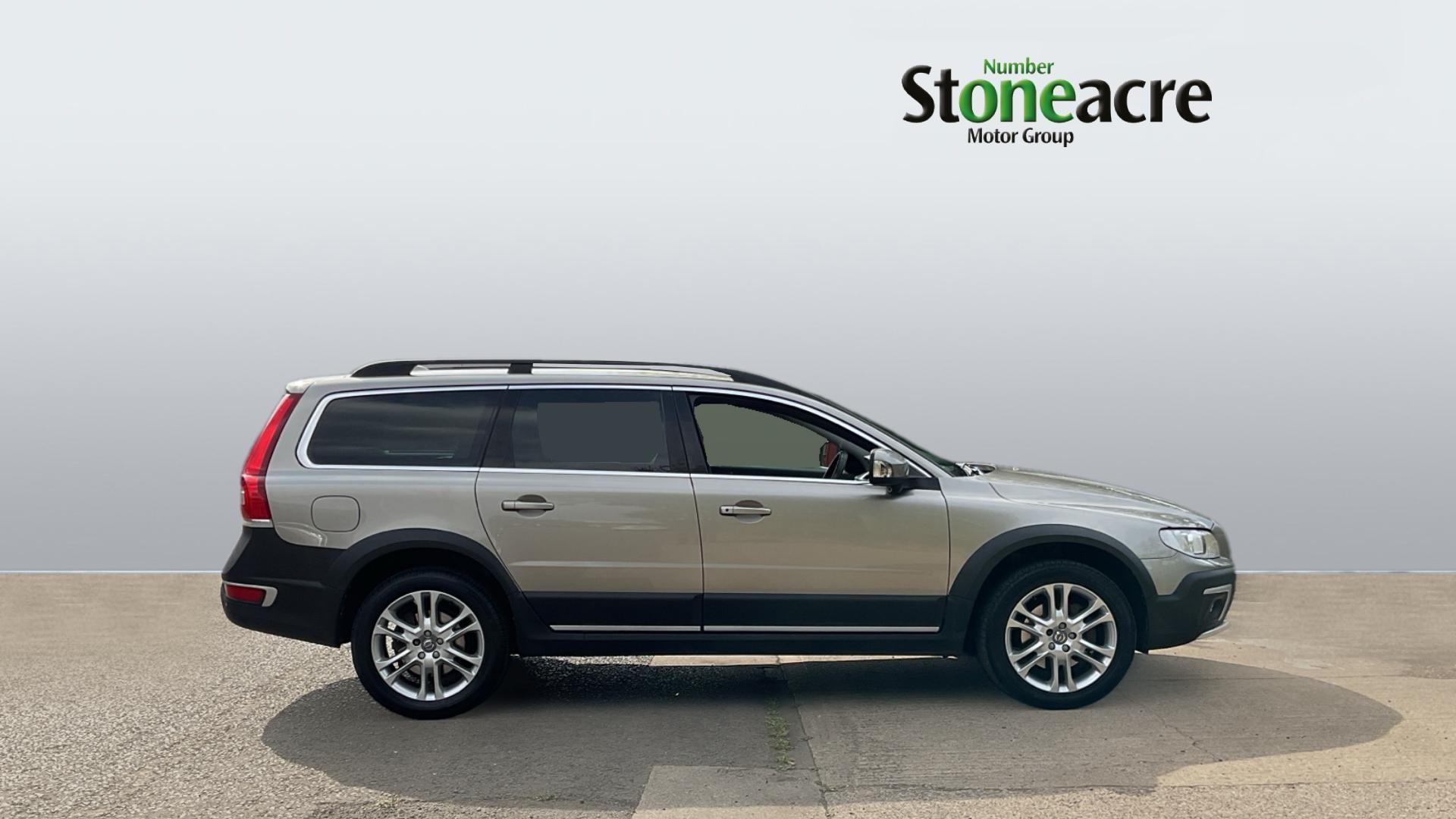 Volvo XC70 Image 3