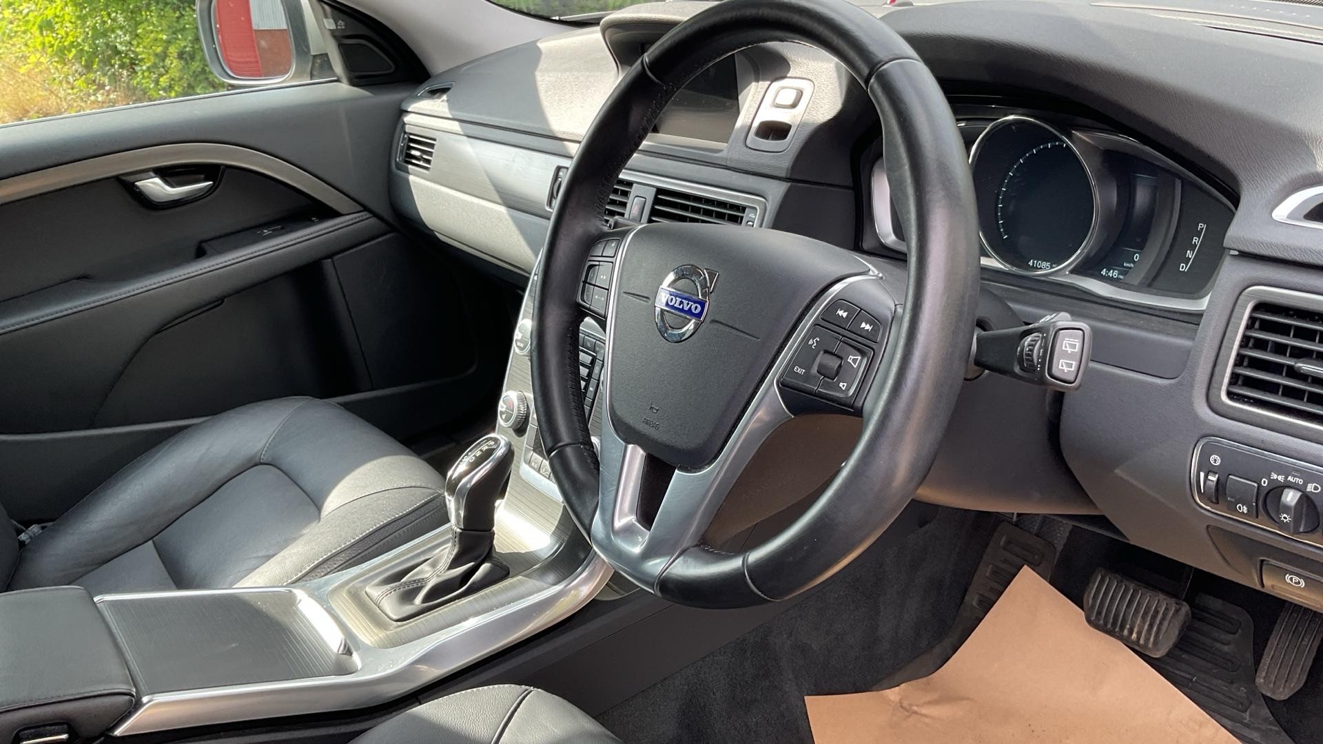 Volvo XC70 Image 4