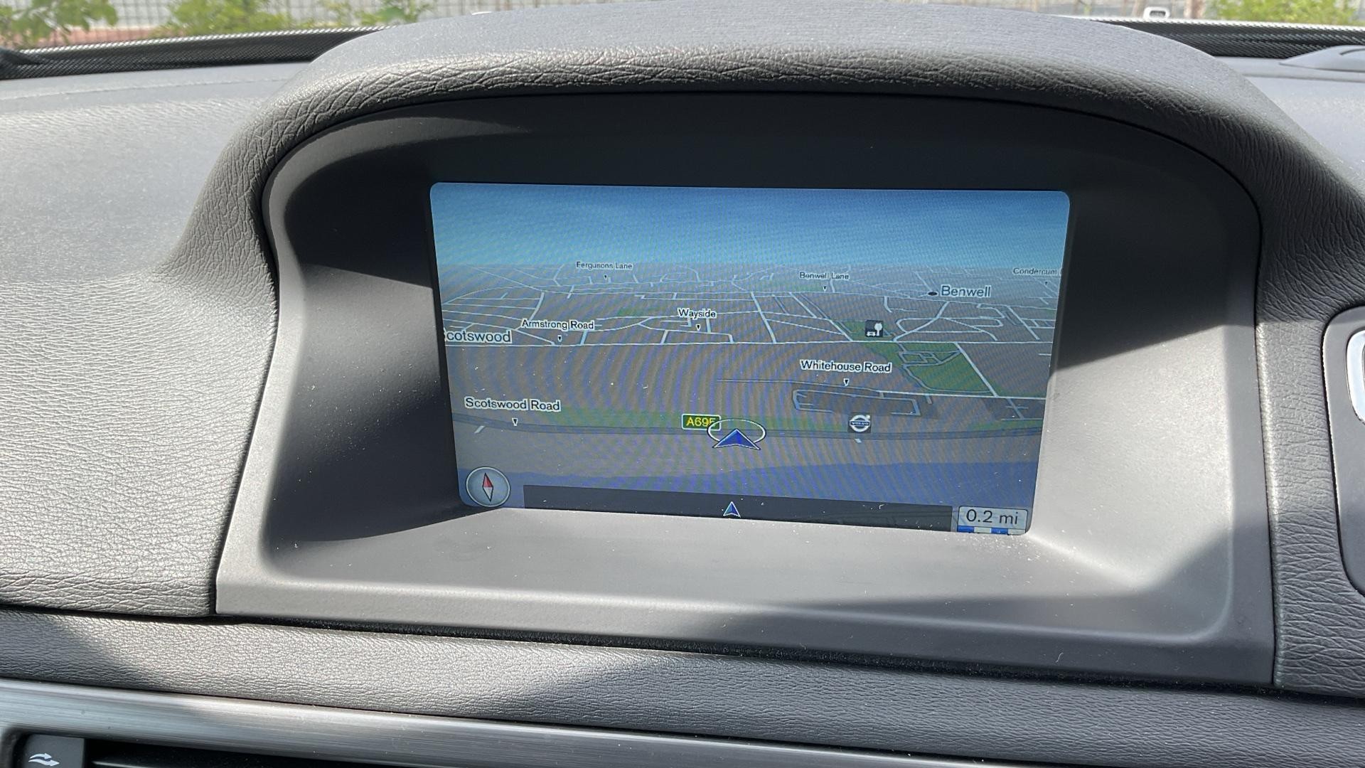 Volvo XC70 Image 18