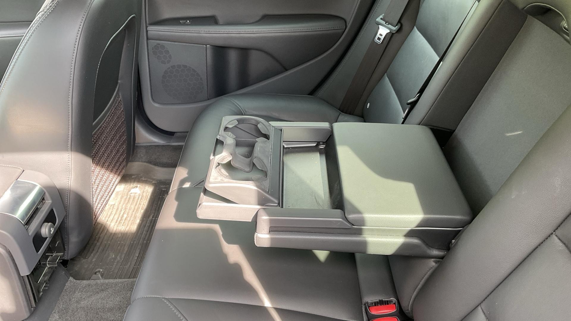 Volvo XC70 Image 33
