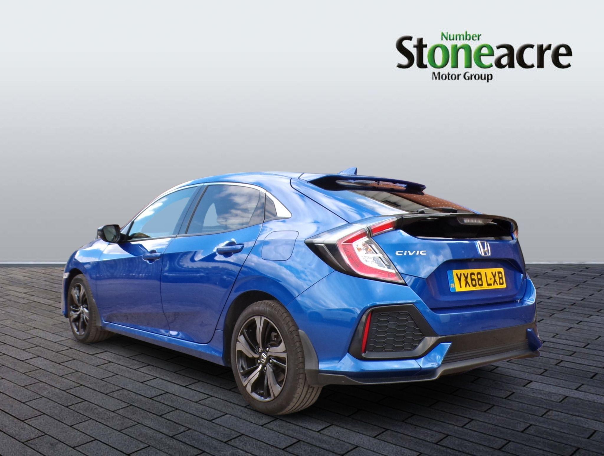 Honda Civic Image 4