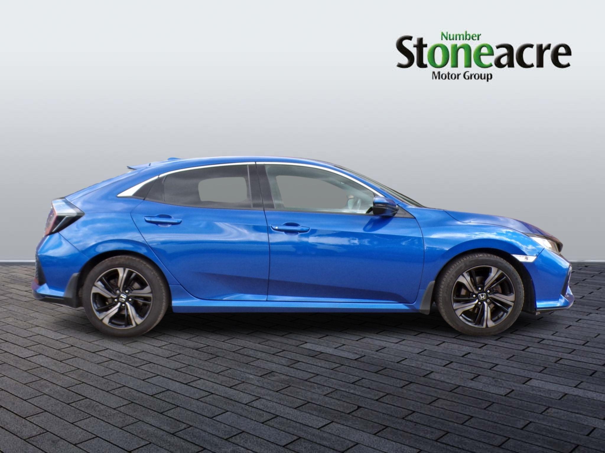 Honda Civic Image 8