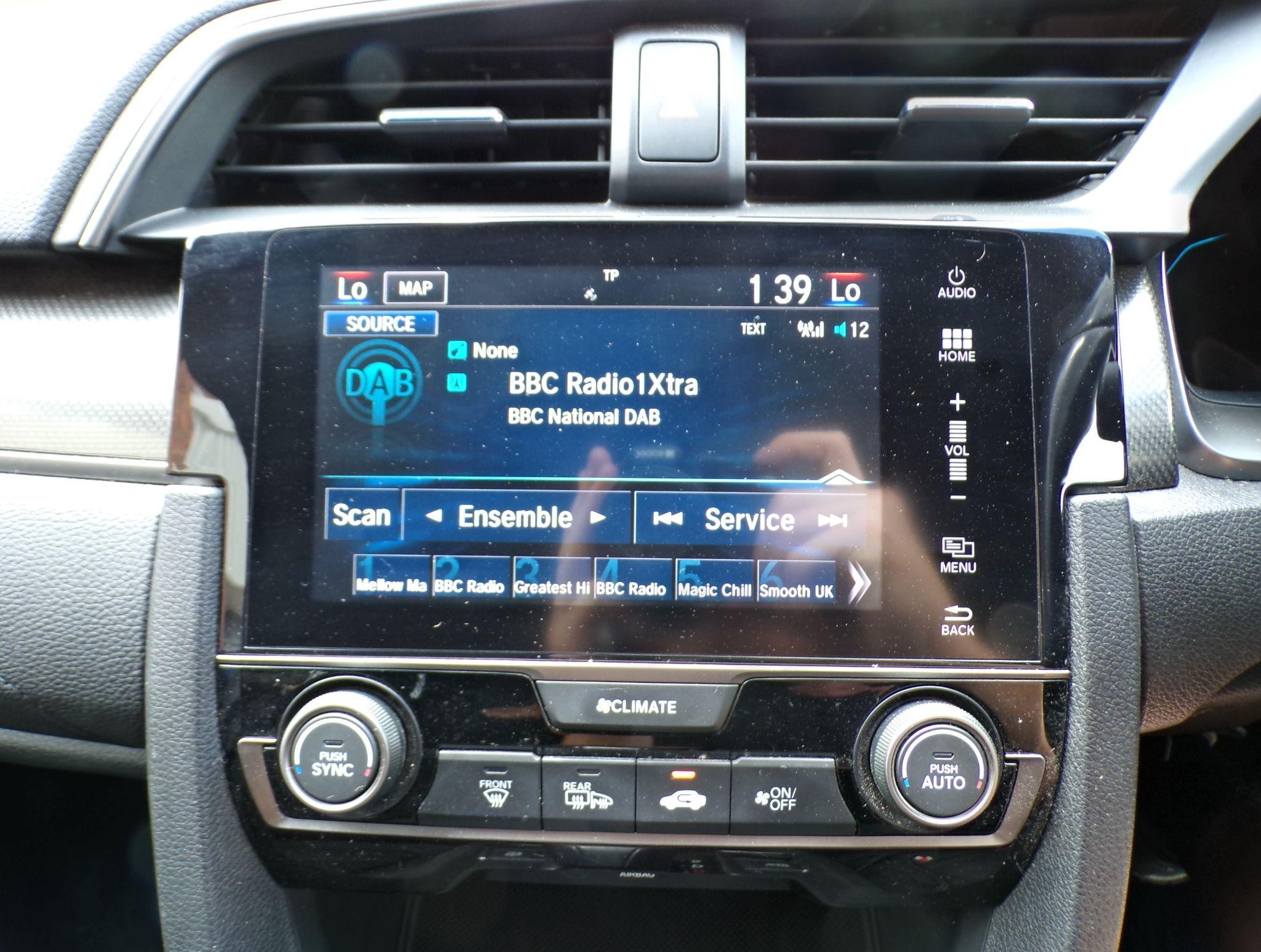 Honda Civic Image 15