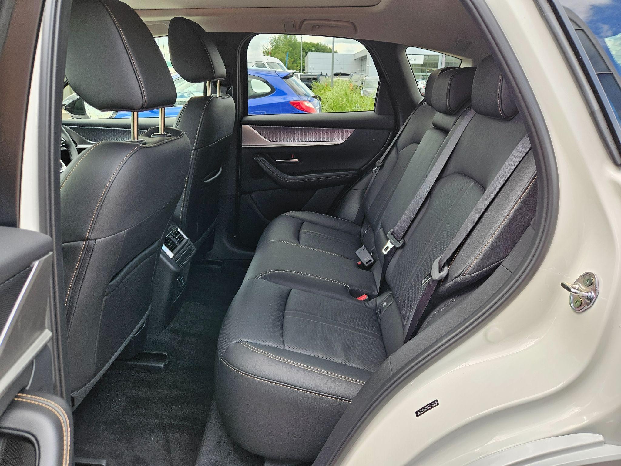 Mazda CX-60 Image 17