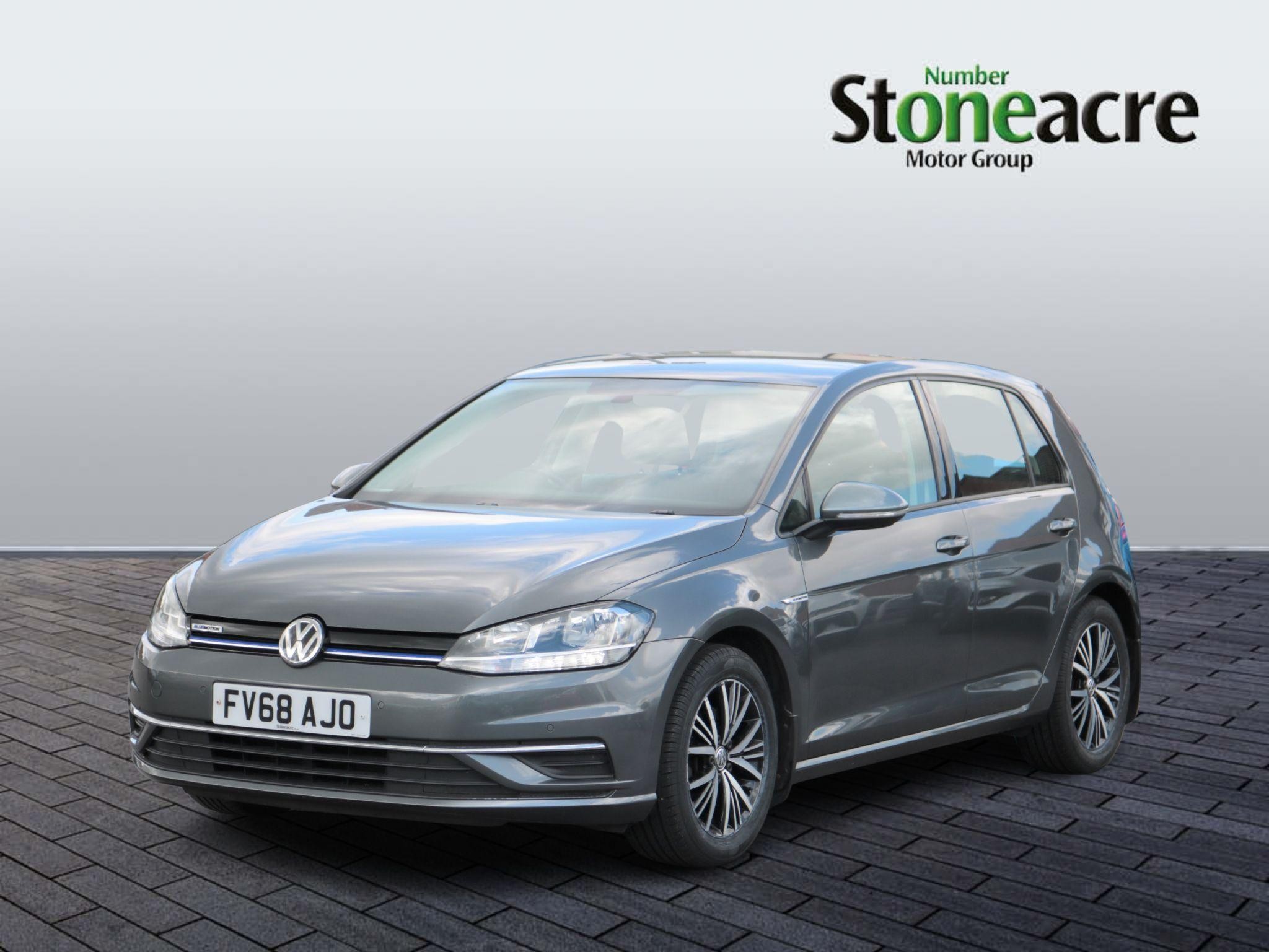 Volkswagen Golf Image 7