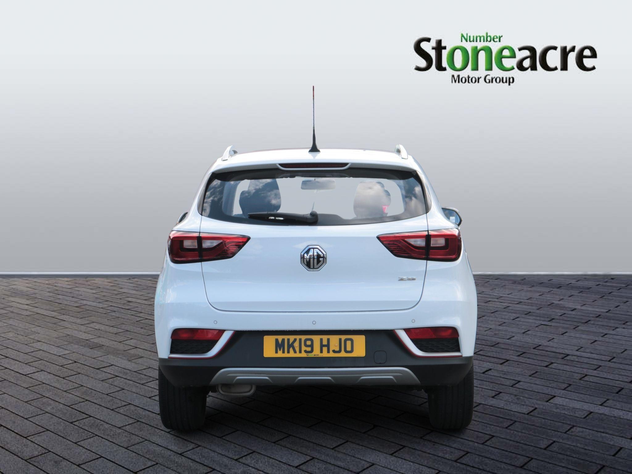 MG ZS Image 4