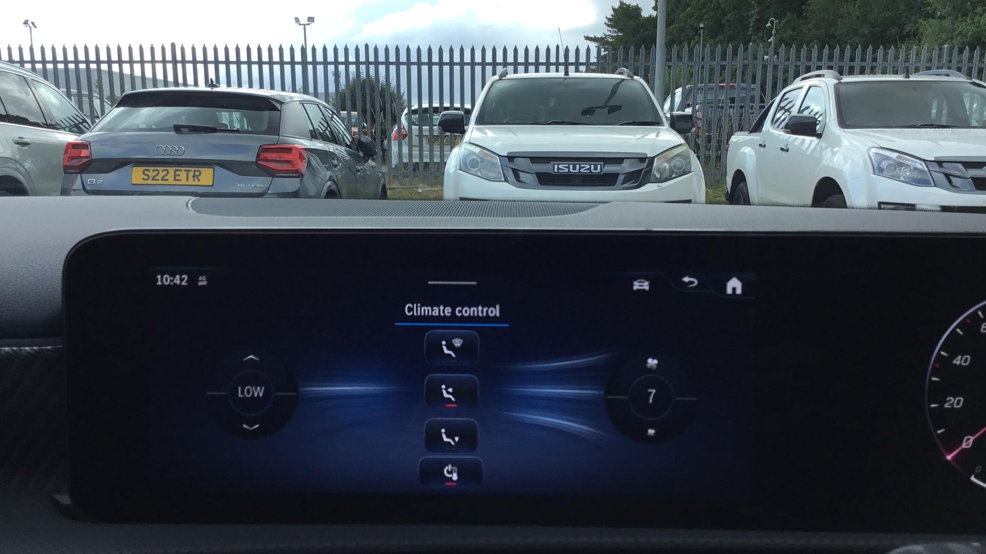 Mercedes-Benz A-Class Image 43