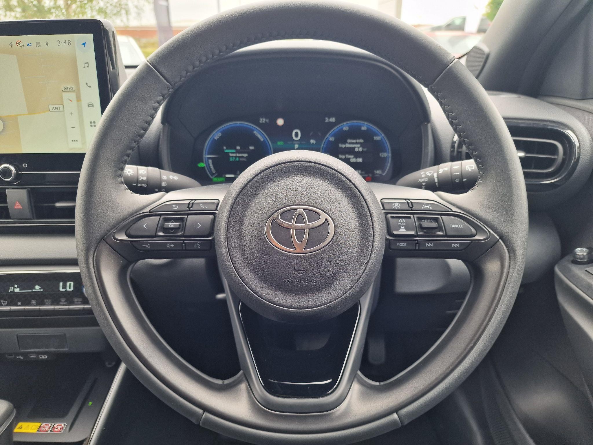 Toyota Yaris Image 10