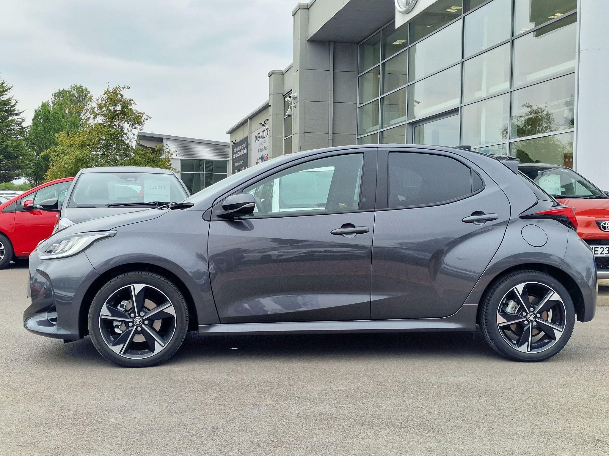 Toyota Yaris Image 19