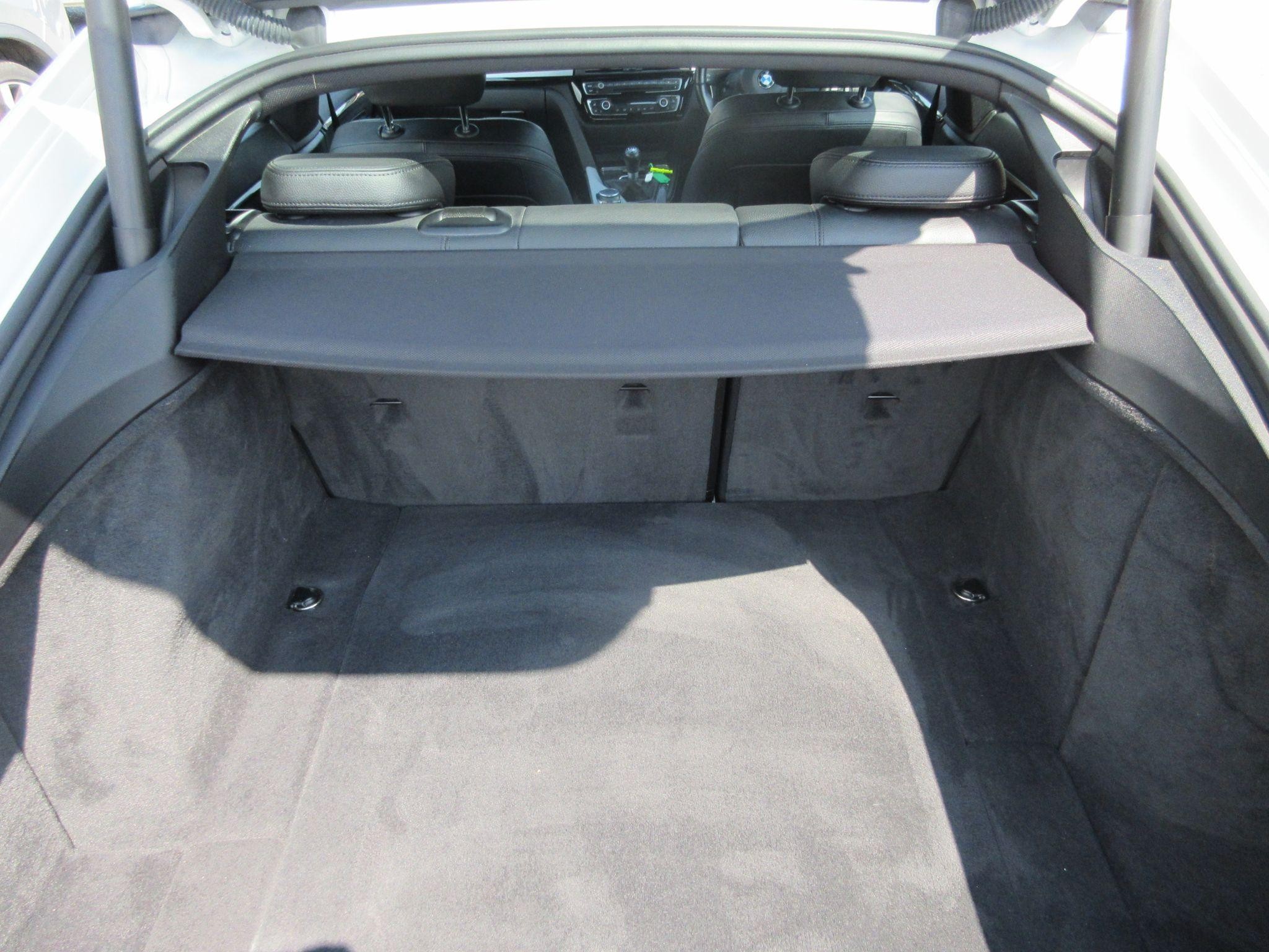 BMW 4 Series Gran Coupe Image 37