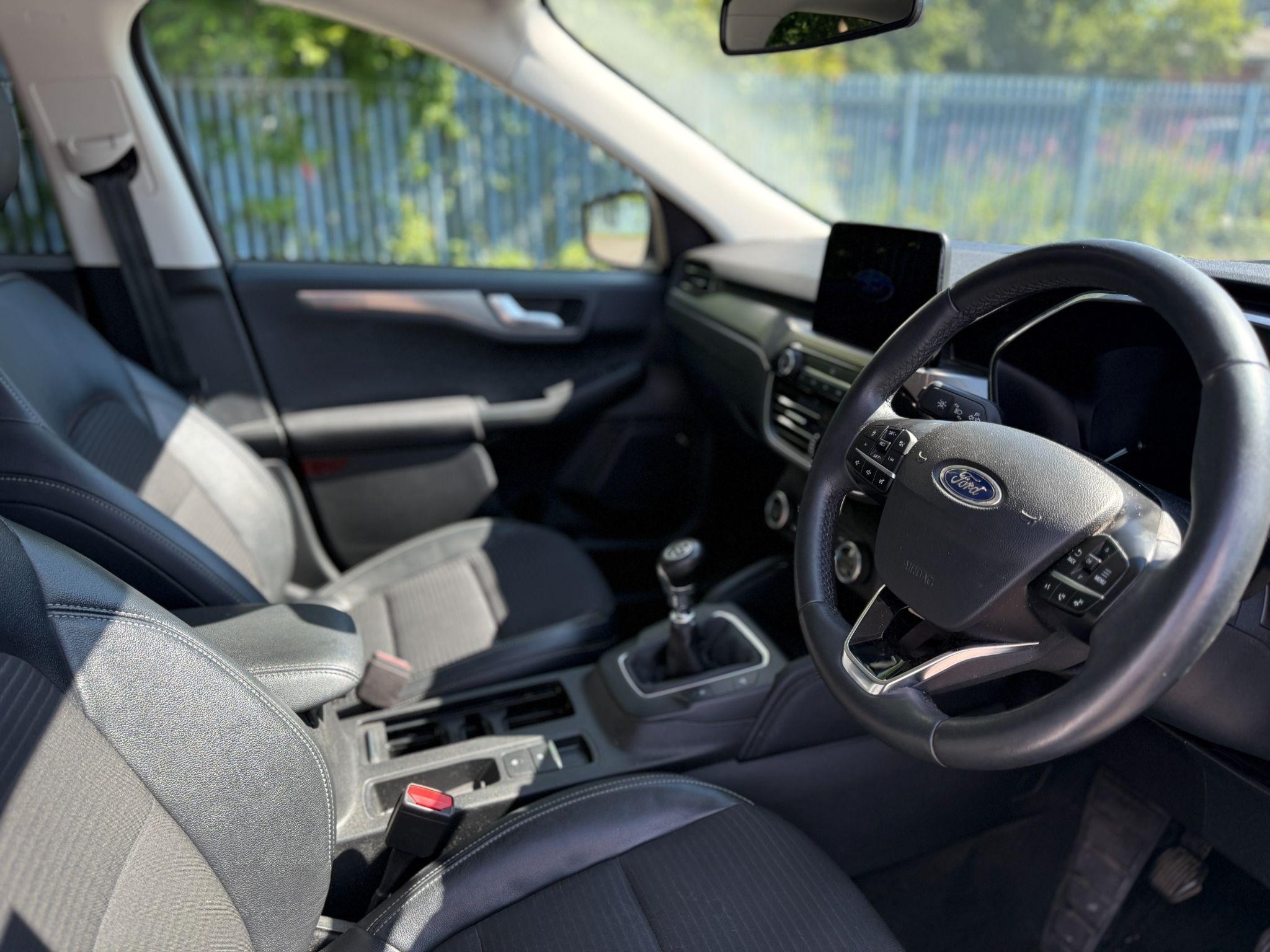 Ford Kuga Image 11