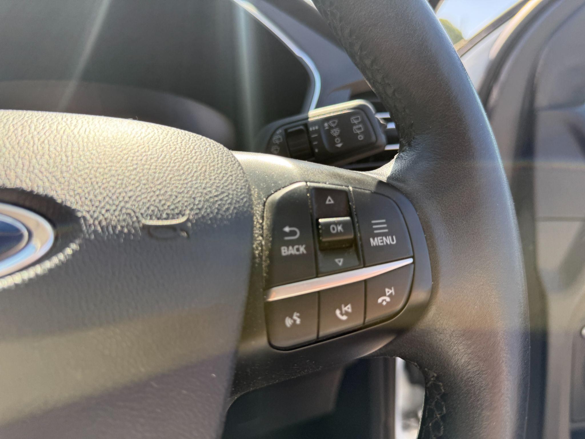 Ford Kuga Image 16