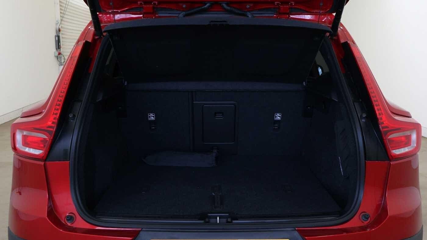 Volvo XC40 Image 14