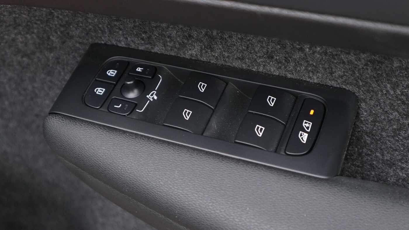 Volvo XC40 Image 22
