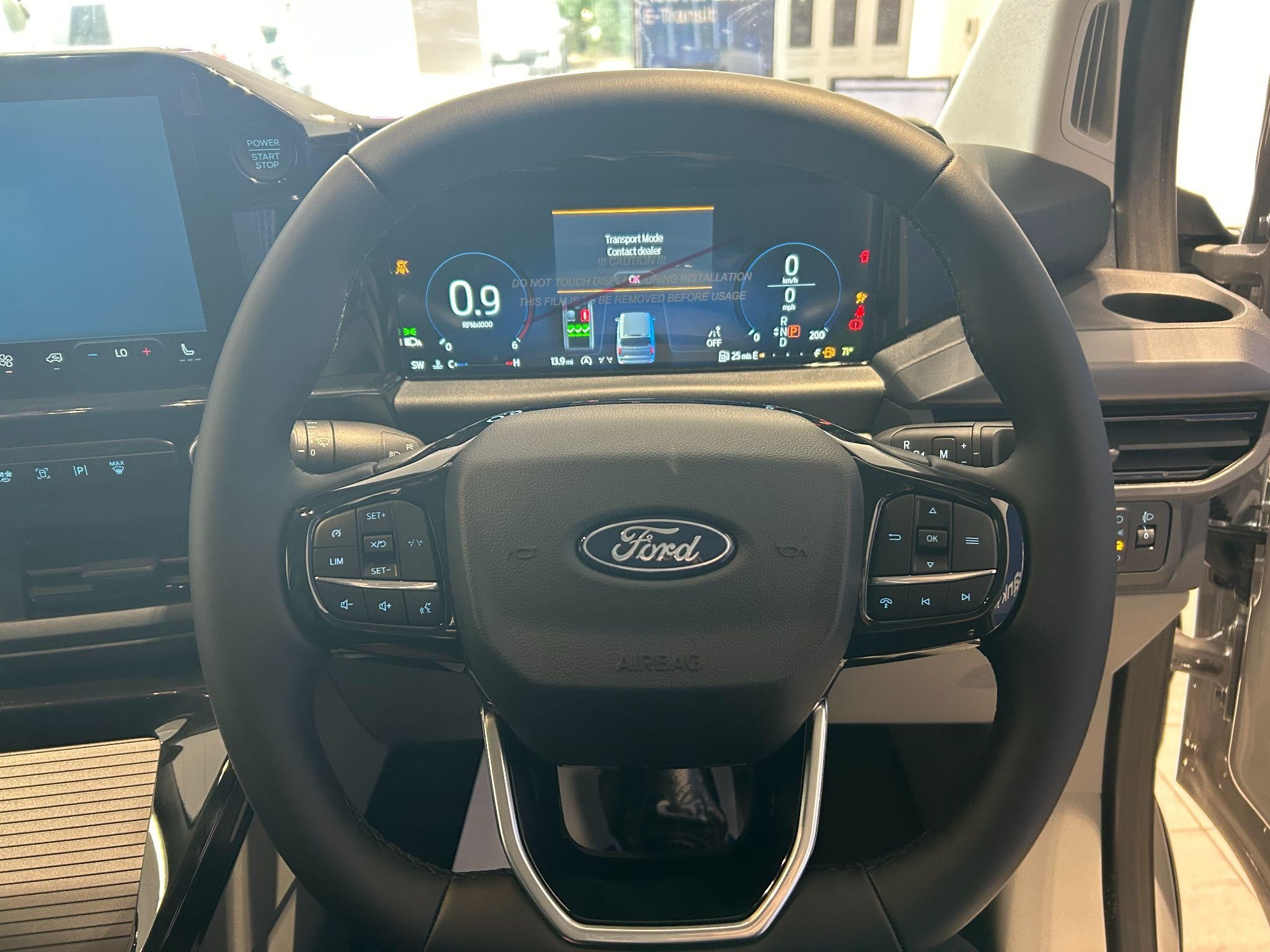 Ford Transit Custom Image 20