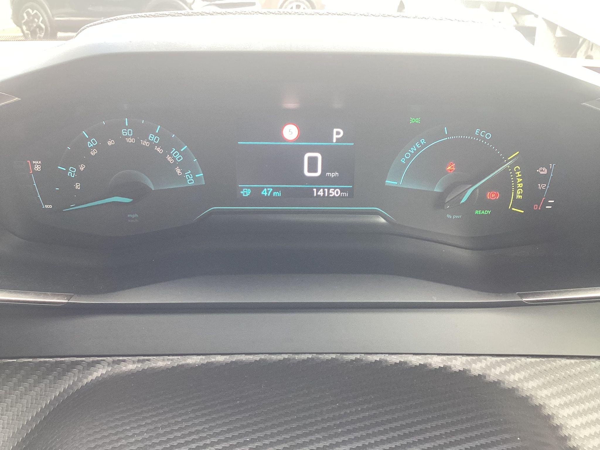 Peugeot E-2008 Image 17