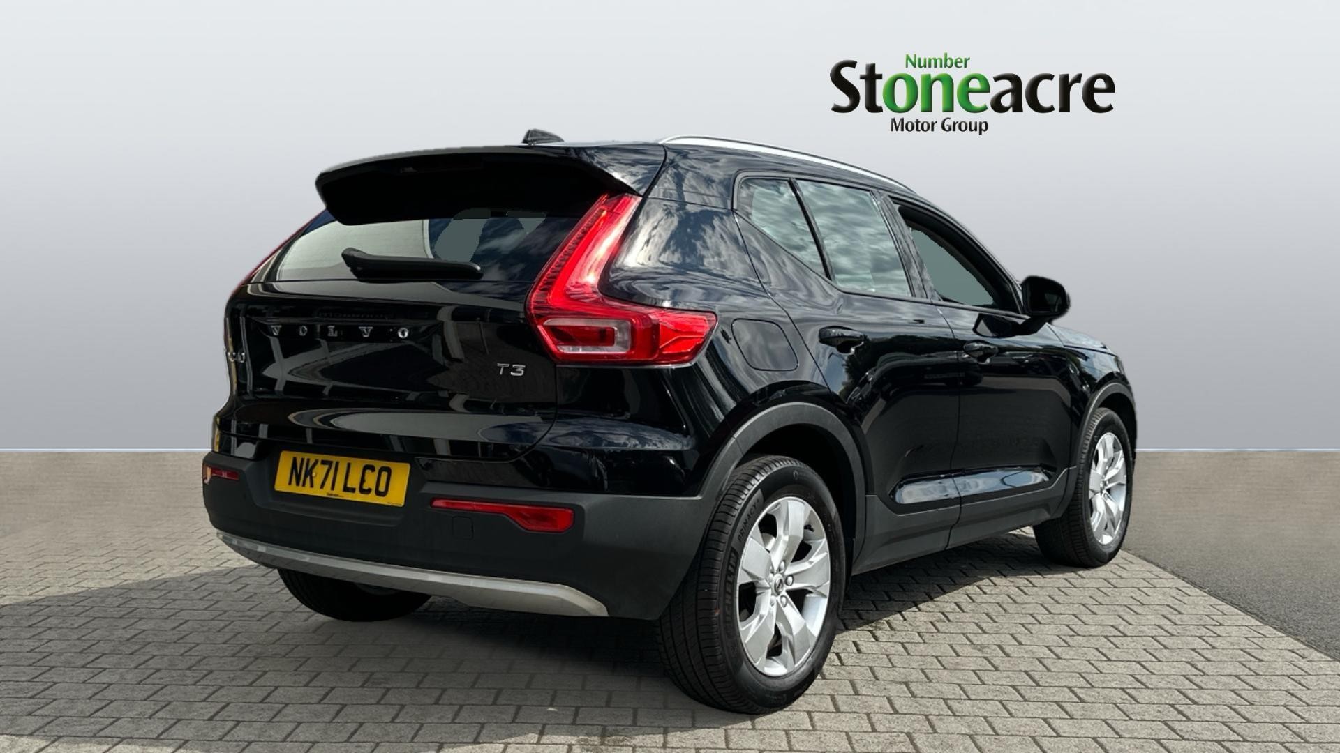 Volvo XC40 Image 2