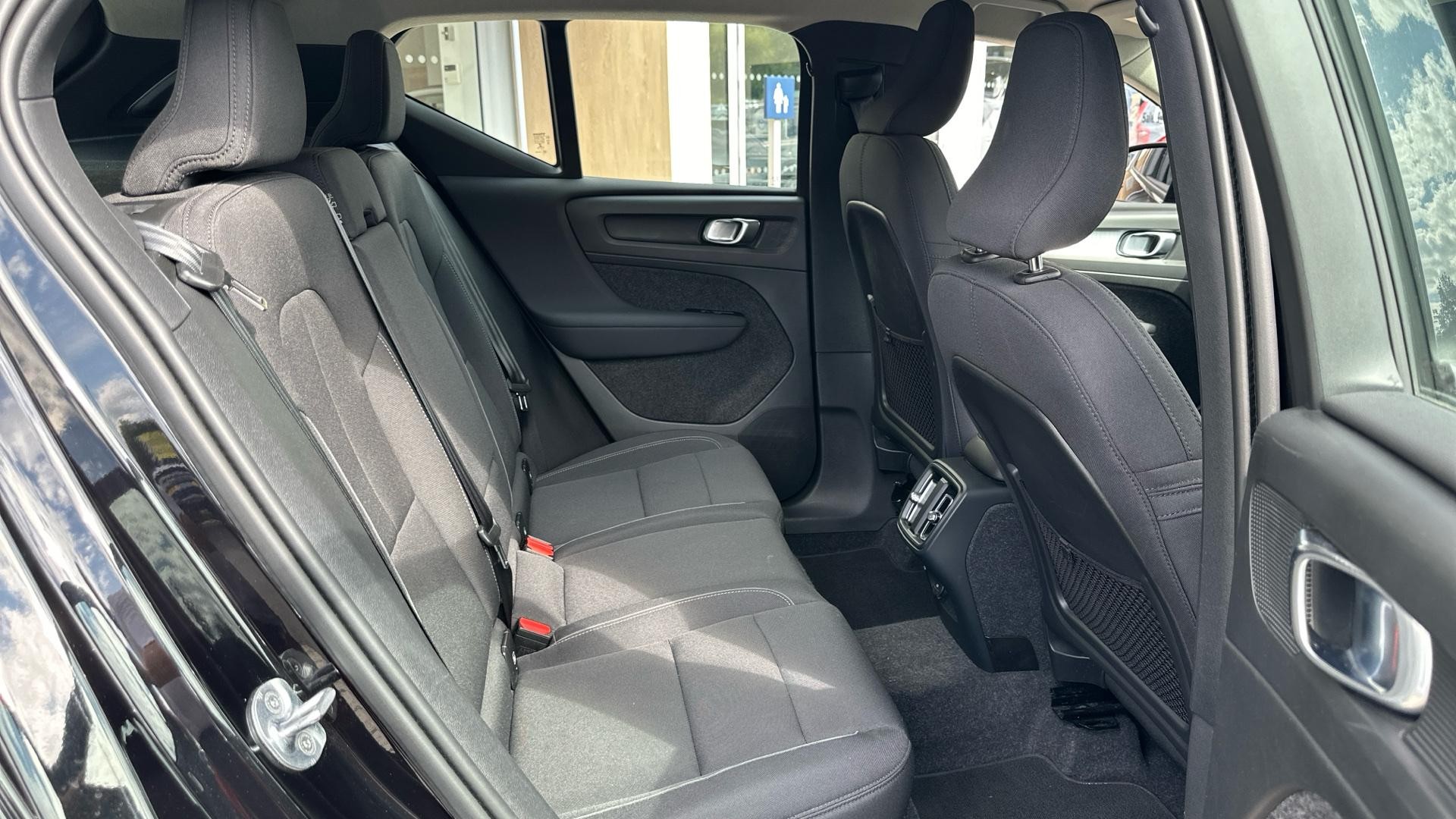 Volvo XC40 Image 7