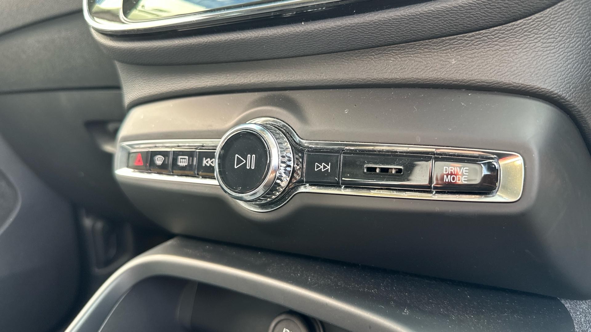 Volvo XC40 Image 15