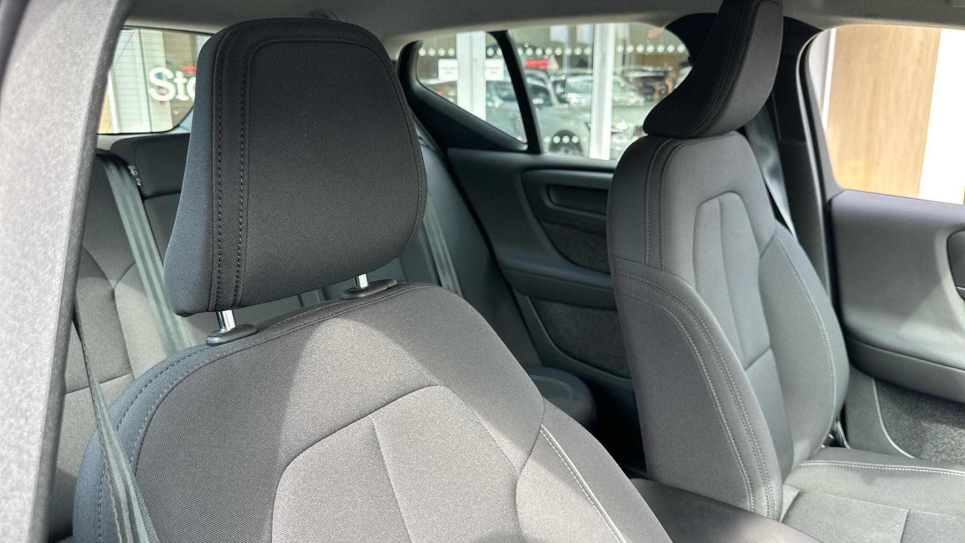 Volvo XC40 Image 30