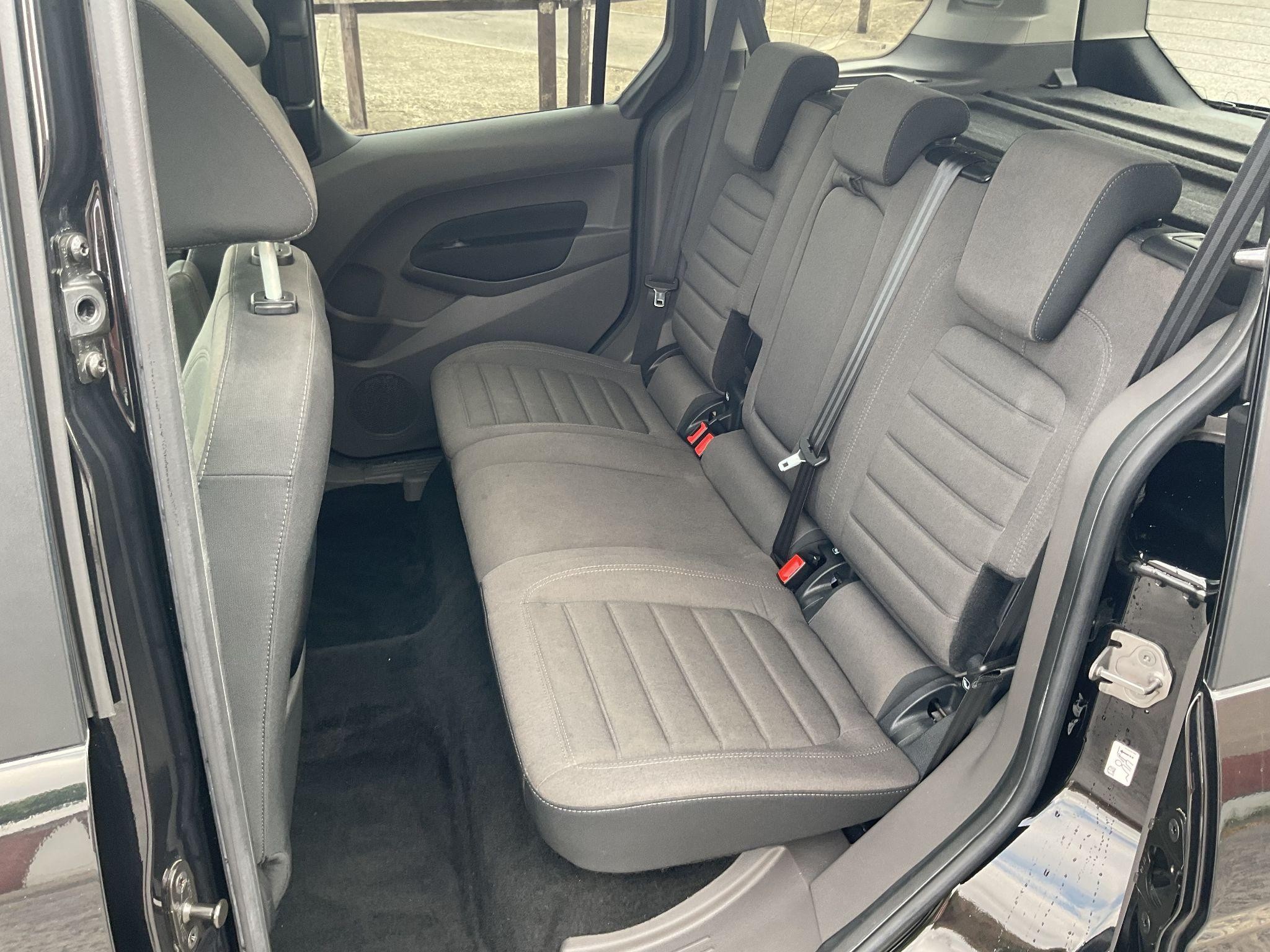 Ford Tourneo Connect Image 13