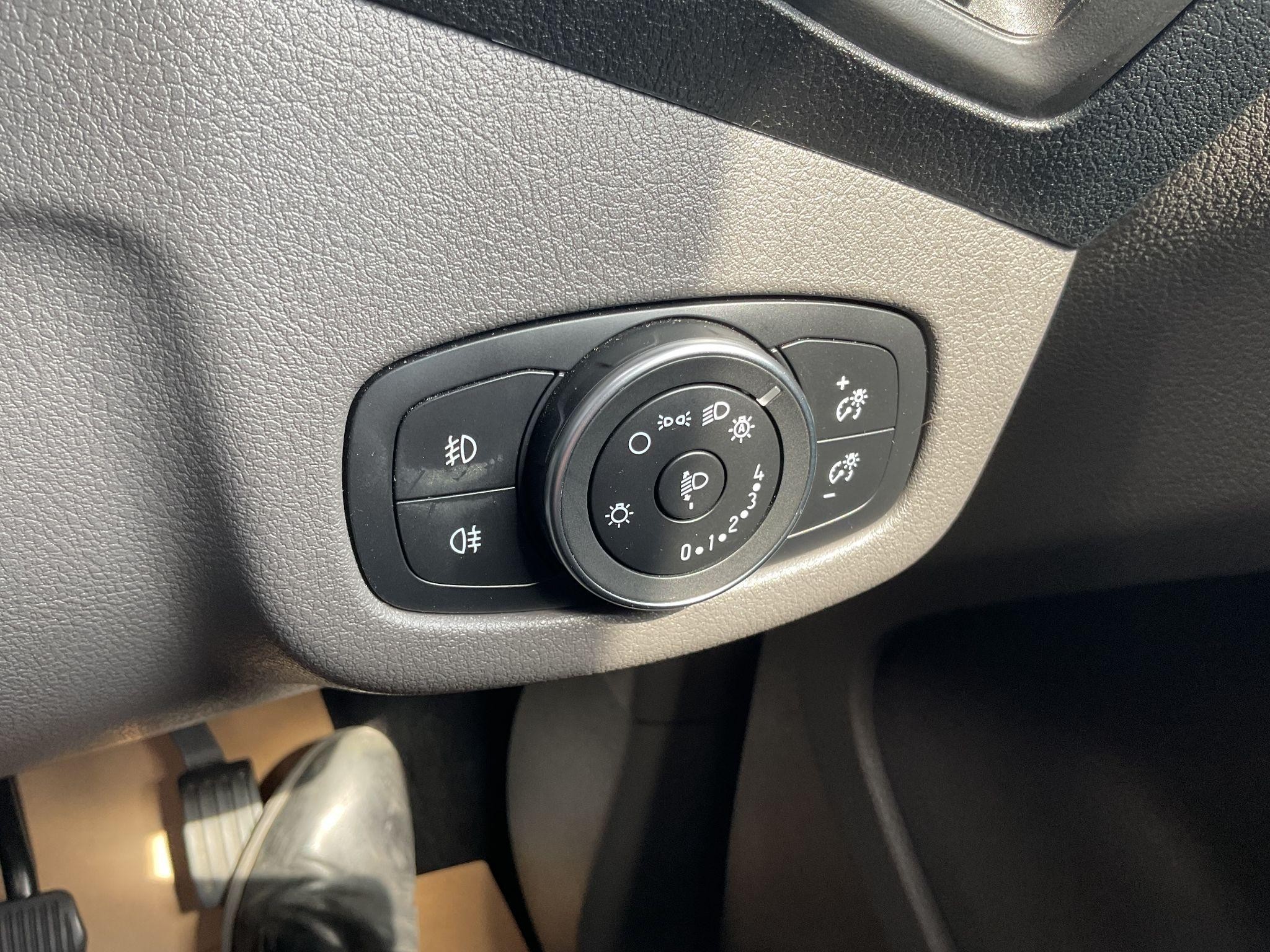 Ford Tourneo Connect Image 17